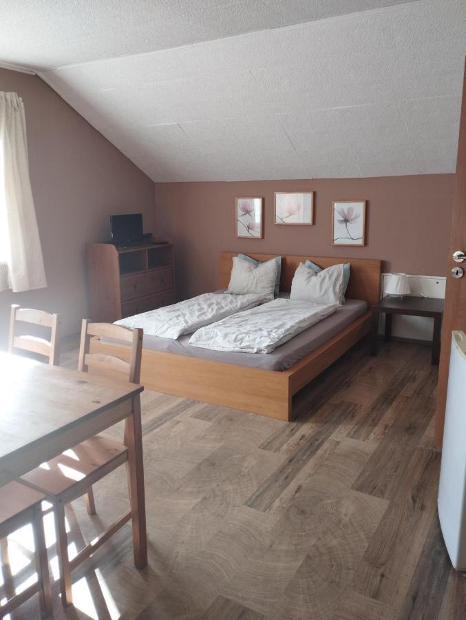 Apartmany Audy Mníšek pod Brdy Bagian luar foto